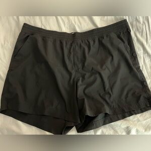 Women’s Old Navy Stretchtech running/board shorts
